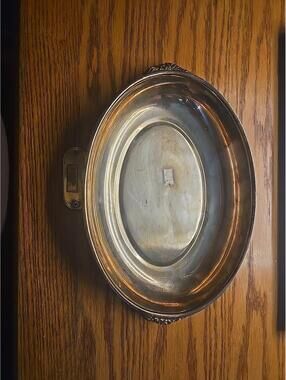 Sliverplated Dish Wuth Handles